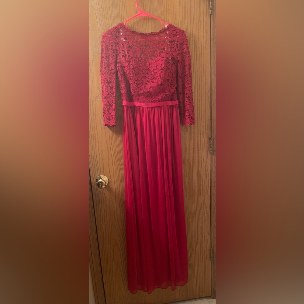 David's Bridal Dresses | NWOT! 3/4 Sleeve Illusion Lace Bridesmaid Dress